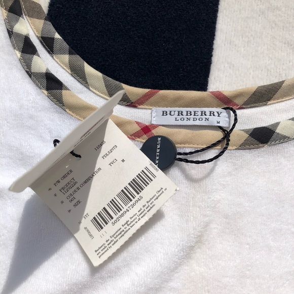 🔥SOLD🔥NWT Burberry Tank/Short Set wNova Check Vintage RARE Tank M Shorts L - Picture 10 of 13